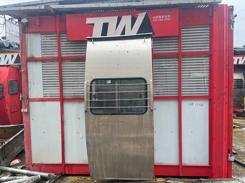 TW HOIST YOM:2022